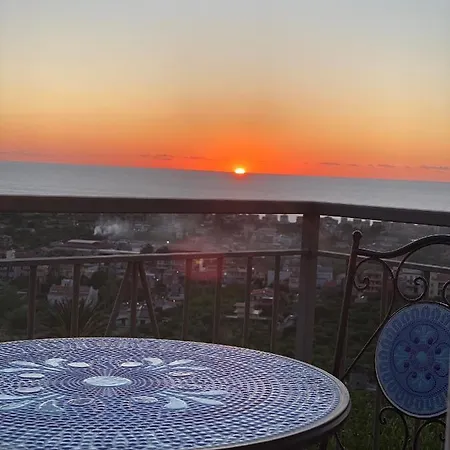 Il Tramonto Capo dʼOrlando