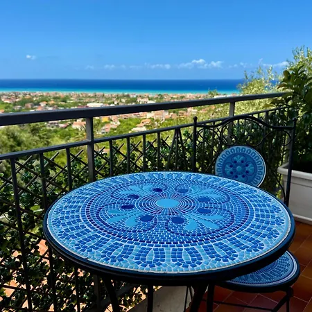 Alojamento de Acomodação e Pequeno-almoço Il Tramonto Capo dʼOrlando