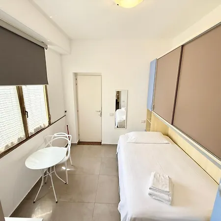 Alojamento de Acomodação e Pequeno-almoço Il Tramonto 3*